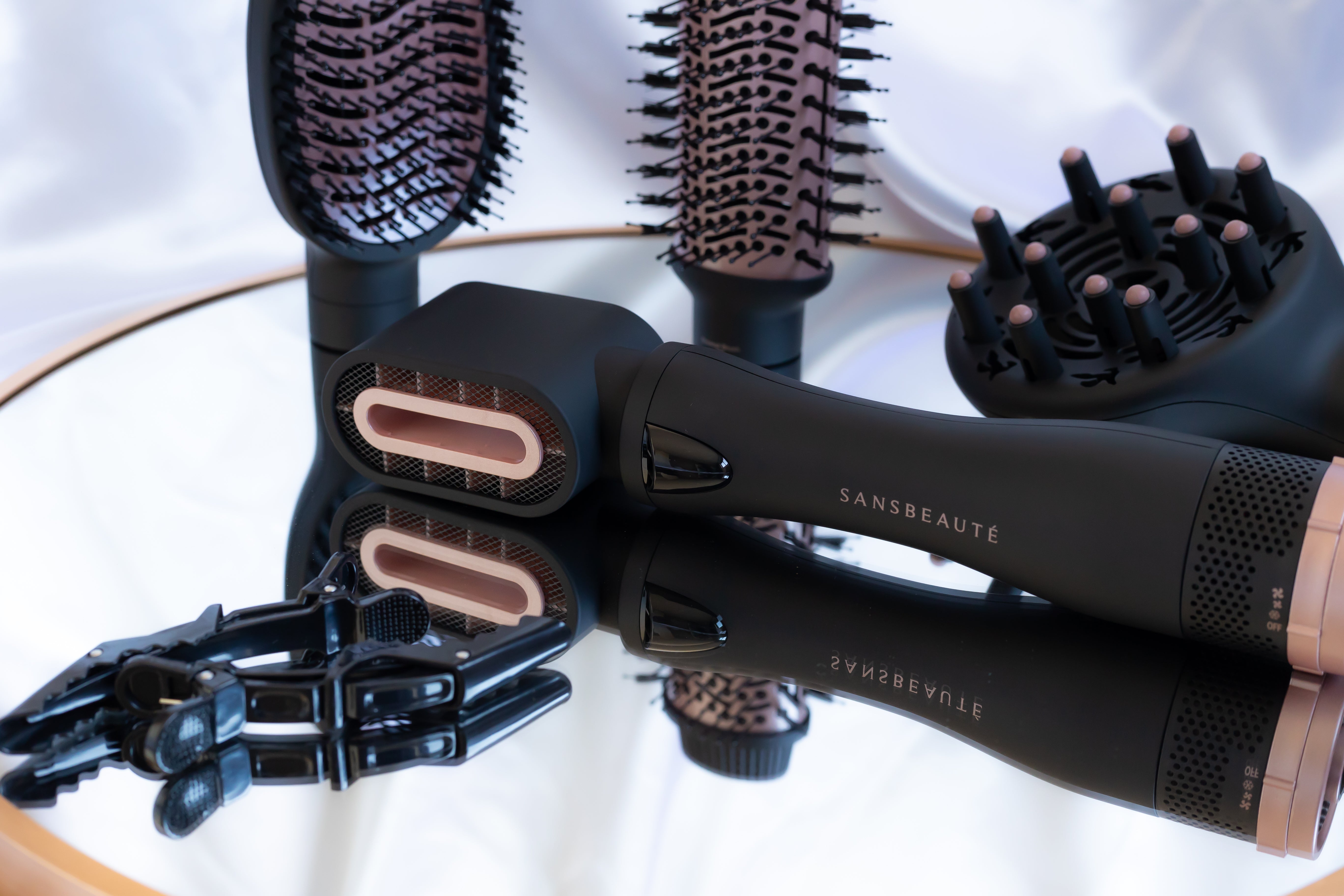 SANSBEAUTÉ® HAIR DRYER BRUSH - 4 IN 1